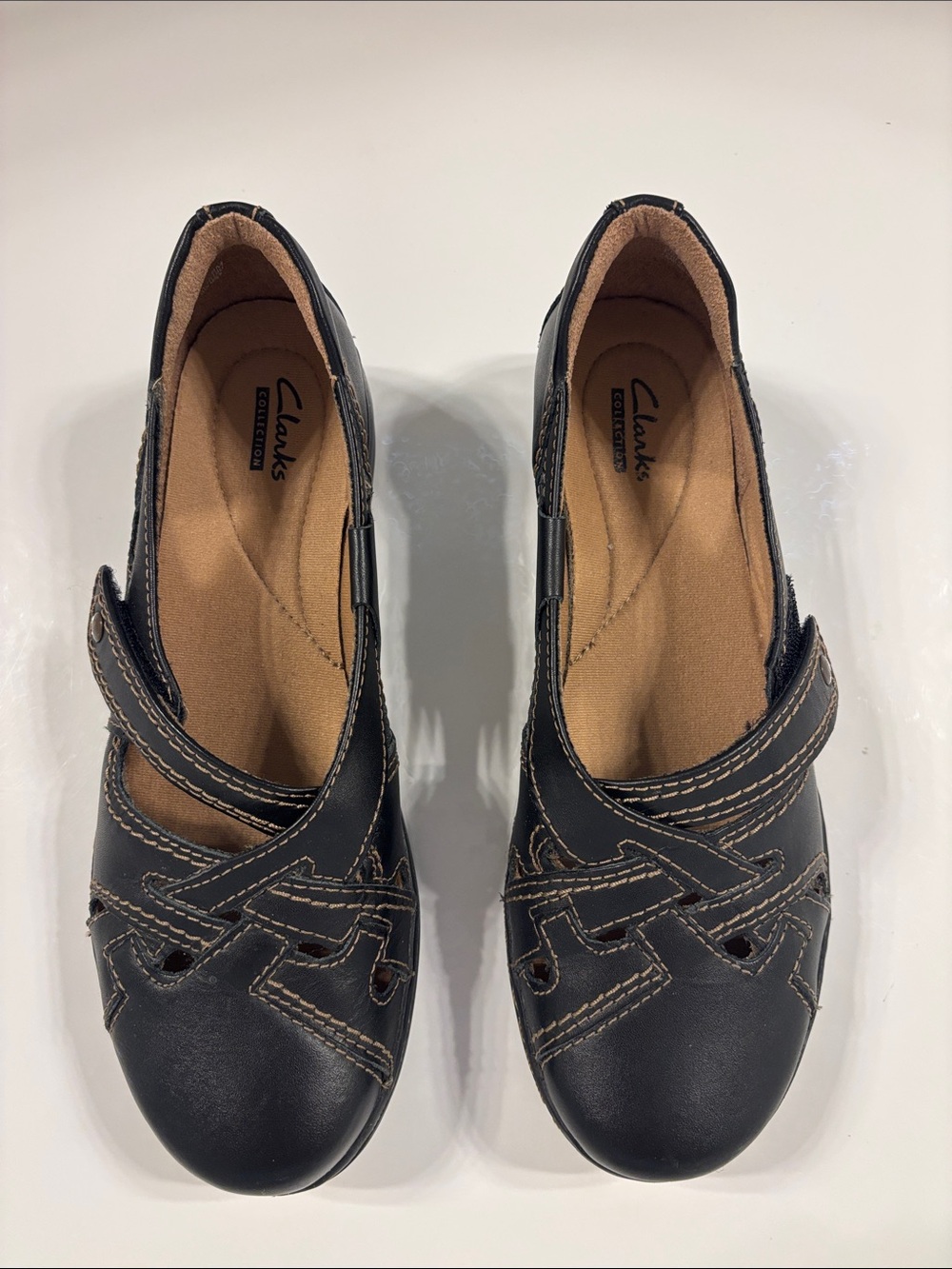 Clarks Black Leather Mary Jane Flats with Contrast Stitching - Picture 4 of 8